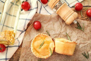 Lezzetli küçük etli turtalar