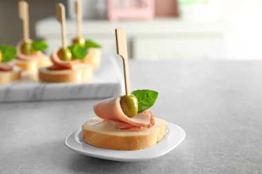 kanepe bebek duş için