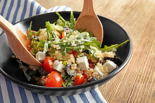 Mezcla de ensalada de quinua — Foto de Stock