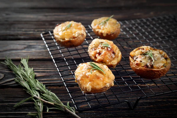 Patatas rellenas al horno — Foto de Stock