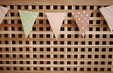 El yapımı parti dekorasyon ahşap ızgara üzerinde