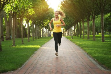 Sportif genç kadın