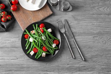 Plaka ile lezzetli taze fasulye 