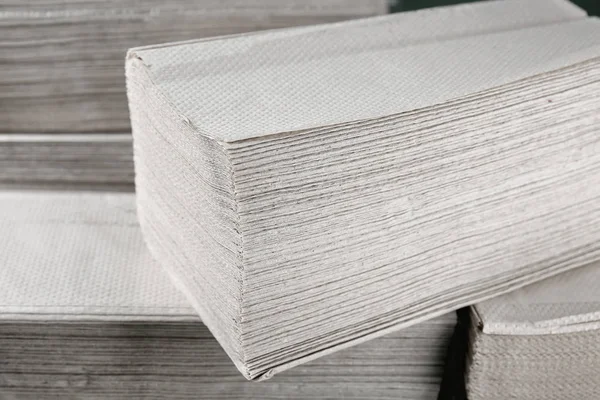 Stosy serwetek papierowych — Zdjęcie stockowe