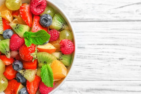 Salada de frutas gostosas — Fotografia de Stock