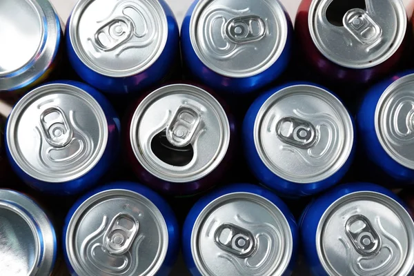 Many colorful aluminium cans, closeup — Stock Photo, Image