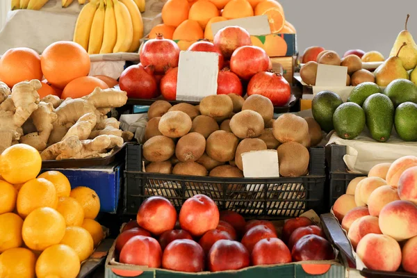 Assortment of fresh fruits — Stock Photo, Image