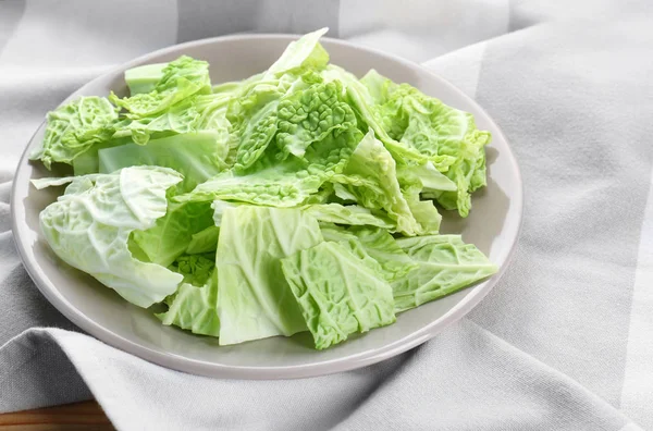 Fresh green cabbage leaves — Stock Photo, Image