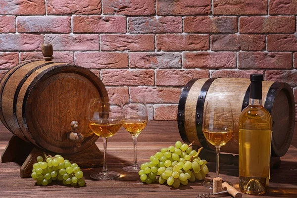 Složení z bílého vína — Stock fotografie