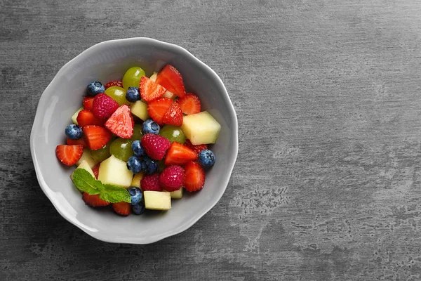 맛 있는 과일 샐러드 — 스톡 사진