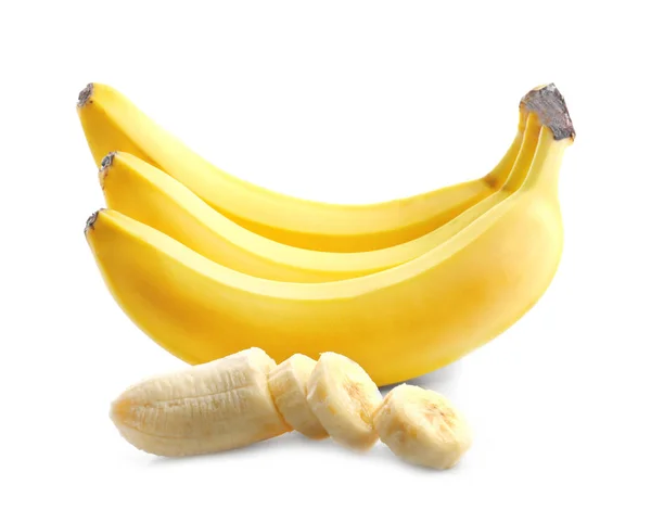 Mogna färska bananer på vit bakgrund — Stockfoto