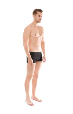 İç çamaşırlı seksi adam.  