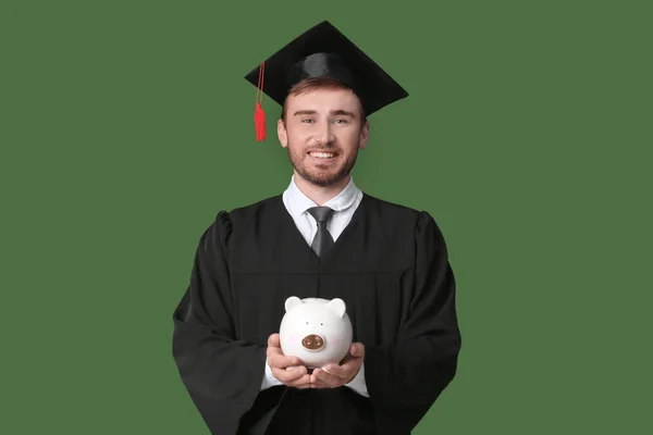年轻的毕业储钱罐 — 图库照片