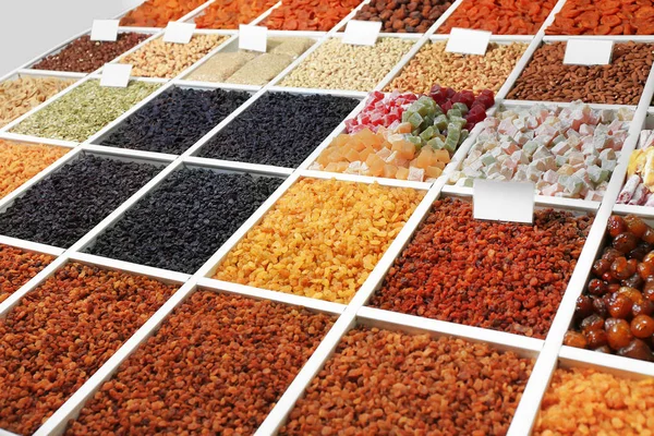 Zobrazit s různé potraviny na trhu — Stock fotografie