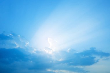 Mavi gökyüzü güzel görünümü