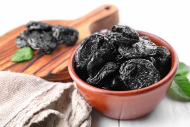 lezzetli kurutulmuş Erik