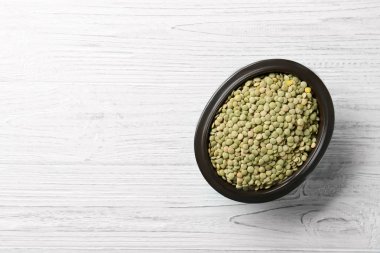 Yeşil mercimek ile kase