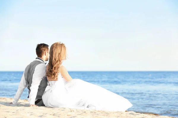 Pareja feliz boda — Foto de Stock