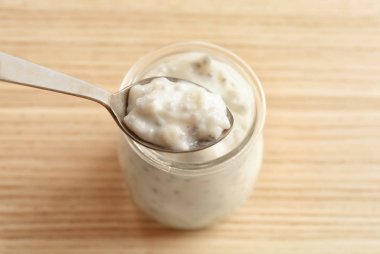  lezzetli chia tohum puding