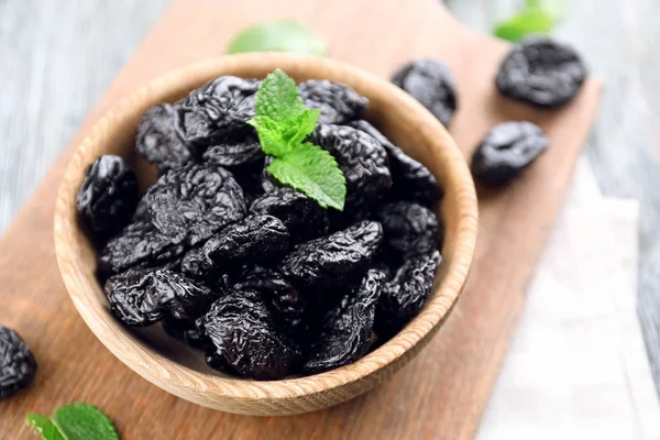 lezzetli kurutulmuş Erik