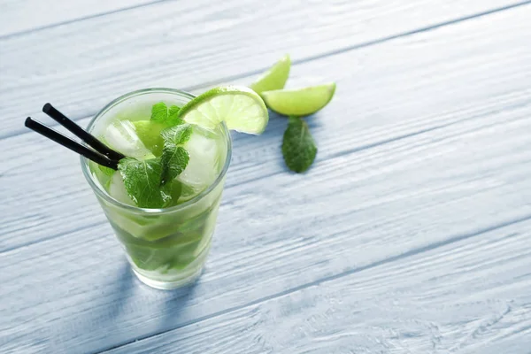 Soğuk taze mojito 
