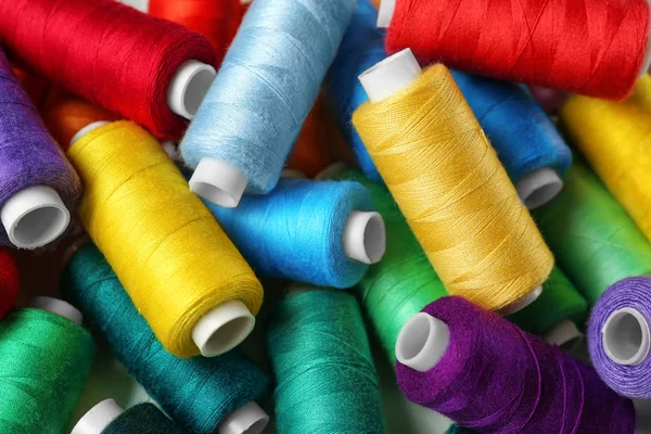 Many colorful threads, closeup — Stock Photo, Image