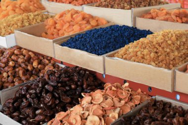 Farklı lezzetli kurutulmuş meyve Market