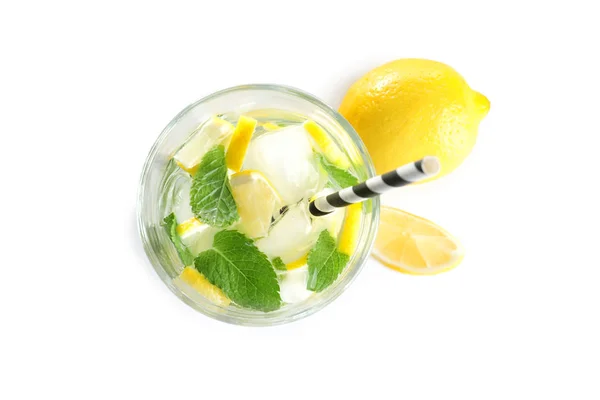 Kalter frischer Mojito — Stockfoto