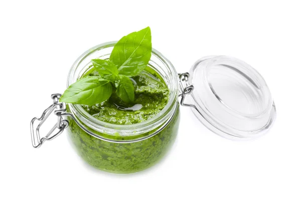 Deliciosa salsa de pesto de albahaca — Foto de Stock