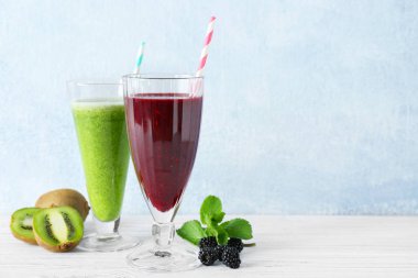 Taze smoothies ile Züccaciye Mağazaları 