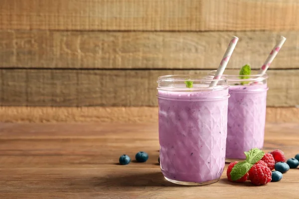 Berry eiwit shakes — Stockfoto