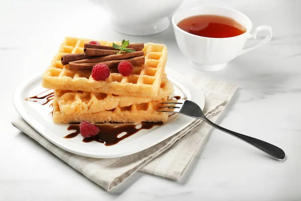 Delicious cinnamon waffles — Stock Photo, Image