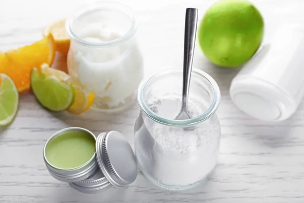 Natural ingredients for preparing deodorant on table — Stock Photo, Image