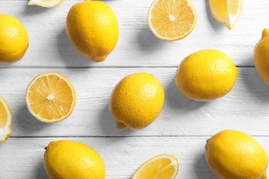 Olgun taze limon