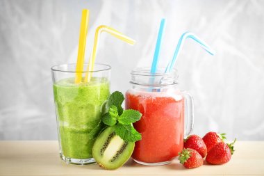 Taze smoothies ile Züccaciye Mağazaları 