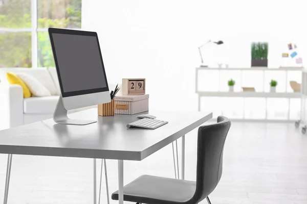 Comfortable workplace with modern computer — Stock Photo, Image