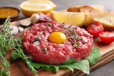 lezzetli biftek tartar 