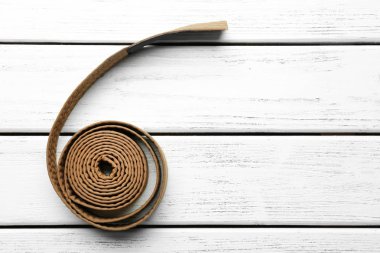 Kahverengi karate kemer 