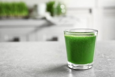 sağlıklı buğday çimen suyu