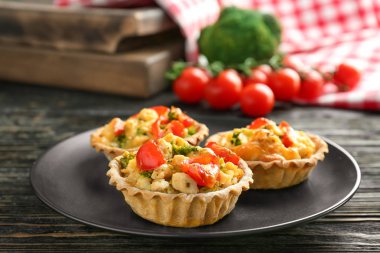 Lezzetli çıtır tart  