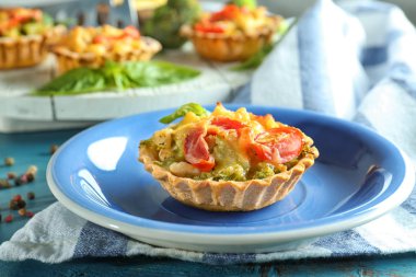 Lezzetli çıtır tart  