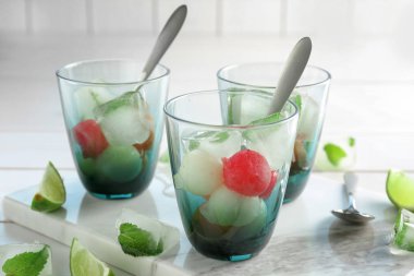 kavun ve karpuz topları