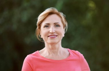 Güzel Olgun Kadın
