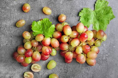 taze olgunlaşmış üzümler 