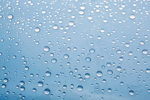 Waterdruppels op glas, close-up — Stockfoto