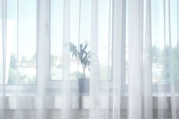 Alféizar de ventana con hermosas cortinas modernas —  Fotos de Stock
