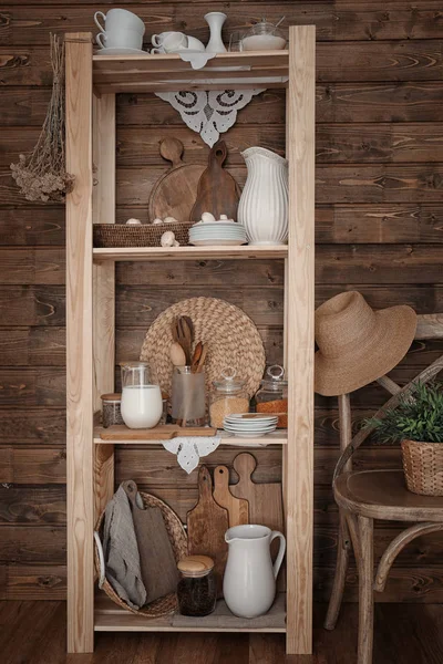 Μοντέρνο ξύλινο ράφι περίπτερο για τα πράγματα κουζινών — Φωτογραφία Αρχείου