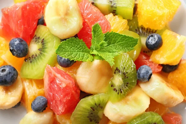 Heerlijke fruitsalade — Stockfoto