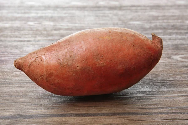 Ripe sweet potato — Stock Photo, Image