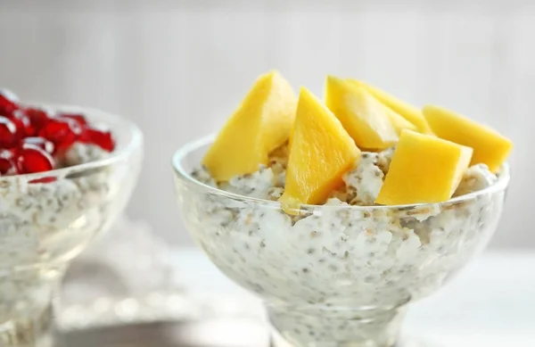 Köstlicher Chiasamen-Pudding — Stockfoto